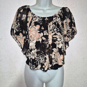 Fabiola USA gypsy style top, Black with Roses in size small